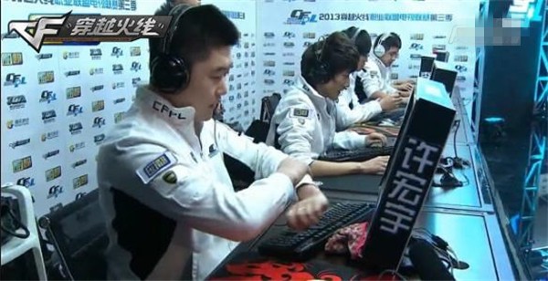 短暂的离场 短暂的离场